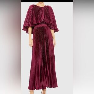 Beautifull raspberry color t-length pleated cape dress